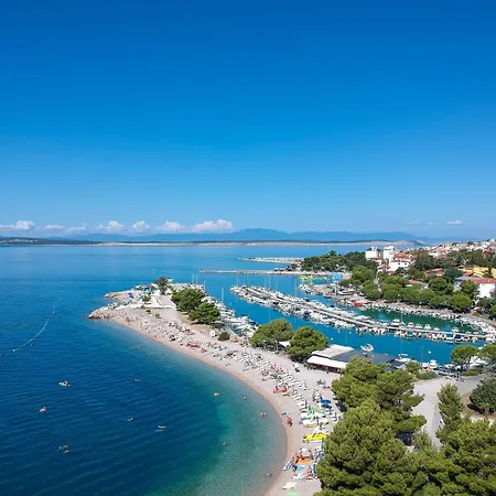 Matutinovic - Hr-11133-01 By Interhome * Crikvenica